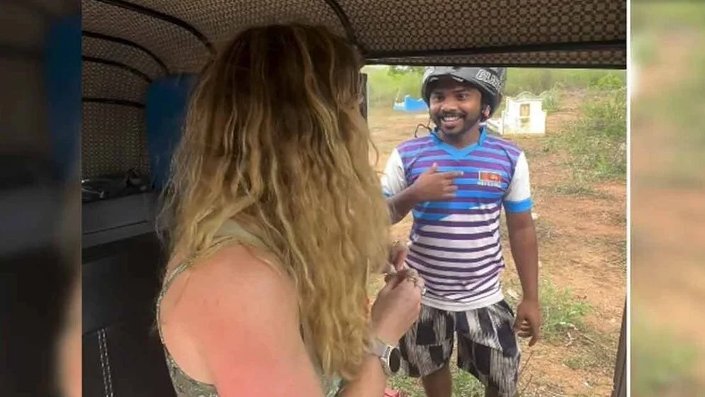 A young foreign woman is found alone and made a bad proposal, then...