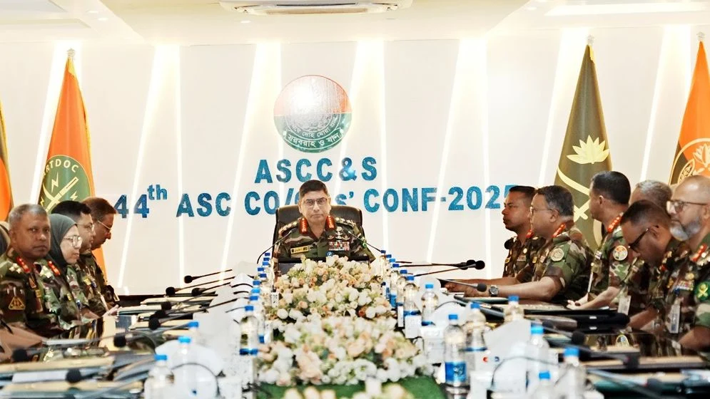 Army chief urges army service corps to be prepared