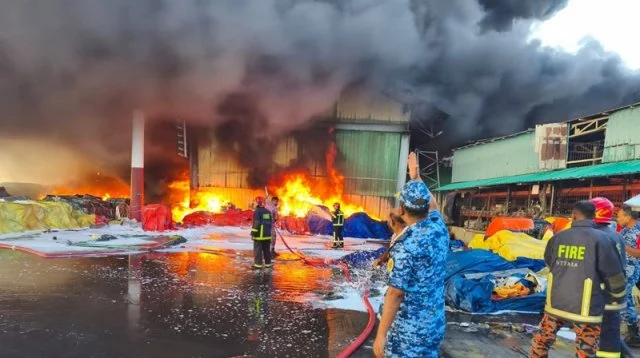 Airport fire 8cd2c314482179547eb67578ff40e15d