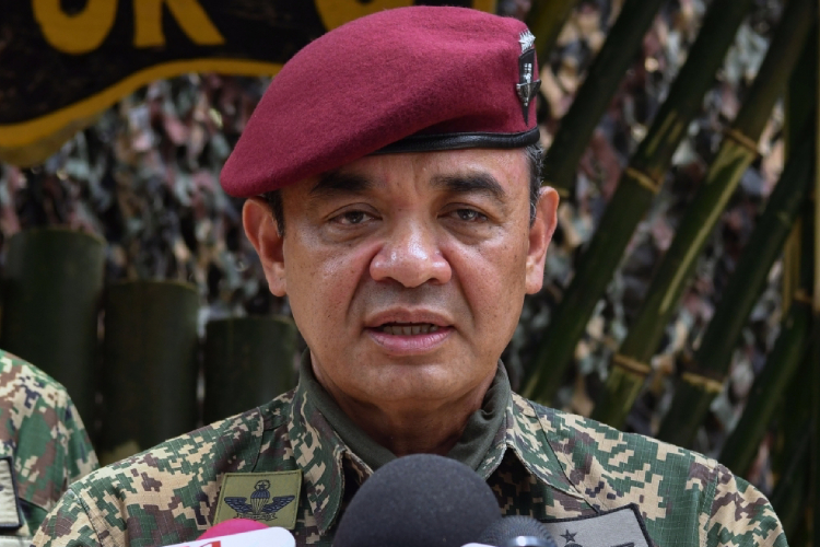 Army chief sent on leave amid investigatio