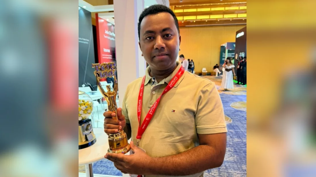 Shakib receives UAE's honorary 'Golden Visa'