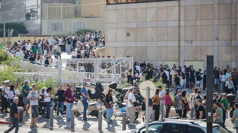 Thousands of Israelis flock to Portuguese embassy to apply for citizenship