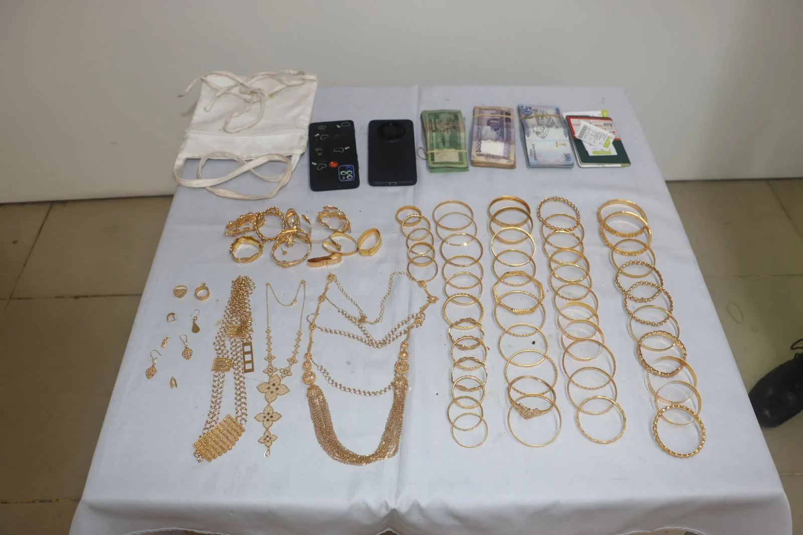 547aadaf aa15 4c03 afed a67d937ea1e8