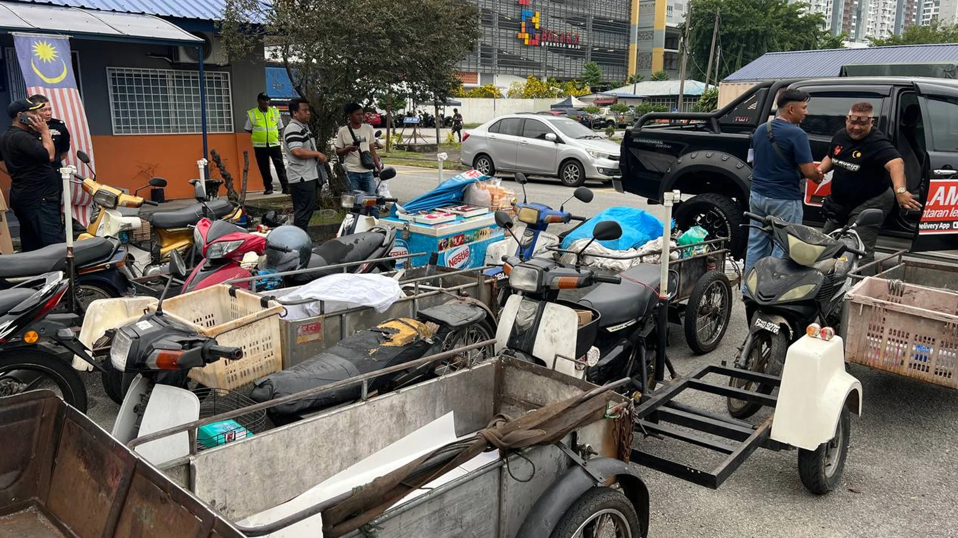 Campaign against illegal expatriate drivers in Malaysia