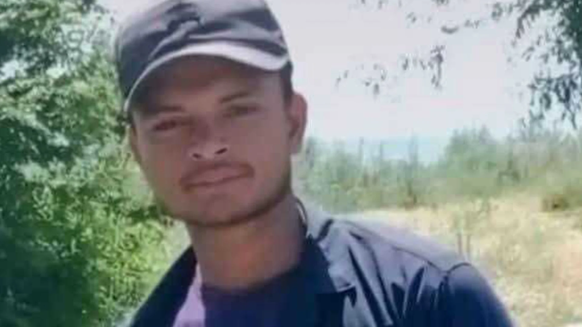 Expatriate's body found hanging in bushes 2 days after going missing