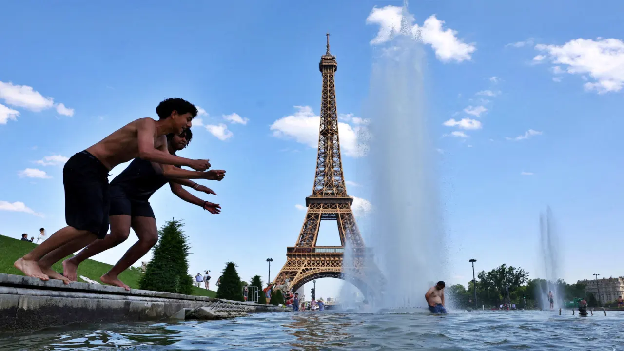 France record heatwave hottest night forty