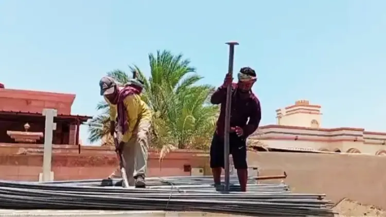 Saudi worker